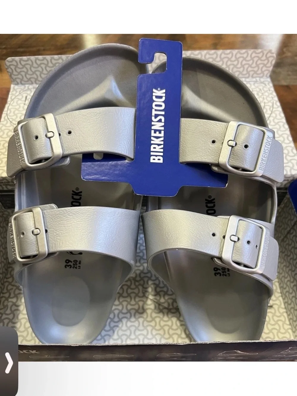 Birkenstock Arizona Sandals Size EU 39 US 8 Women’s Silver Narrow